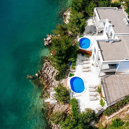 Neptune * 스타리그라드 파클레니차