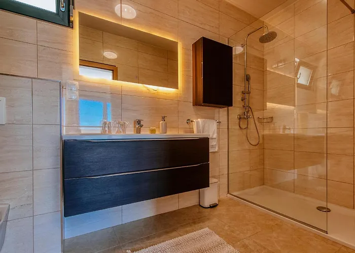 Casa de Férias Neptune Starigrad Paklenica