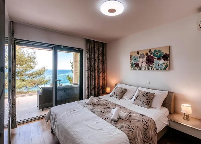 Neptune Starigrad Paklenica