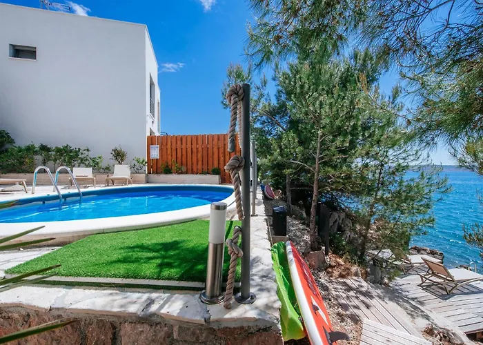 Casa de Férias Neptune Starigrad Paklenica