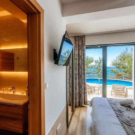 Feriehus Neptune Starigrad Paklenica