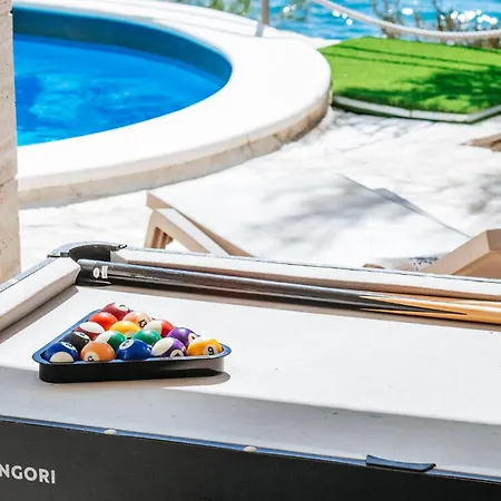 Neptune Starigrad Paklenica