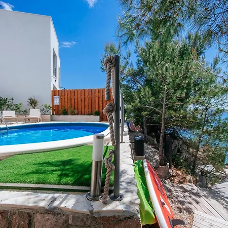 Feriehus Neptune Starigrad Paklenica